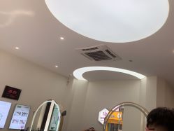 点击看大图 -环球蝶上美业连锁