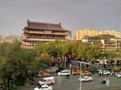 -山城鼎重庆老火锅(西安钟楼店)