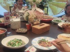 -川流不息·地道川菜·小龙虾(松东路店)