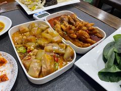 -朴小妹人参鸡汤火锅(长白山万达店)