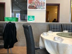 -巢香扣肉馆