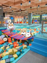-反弹蹦床公园·运动乐园·团建·亲子派对(深圳观澜湖店)