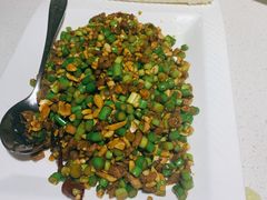 聚友小炒肉-聚友斋(陶瓷琉璃馆水晶街店)
