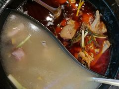 -重庆烧鸡公火锅(簋街店)
