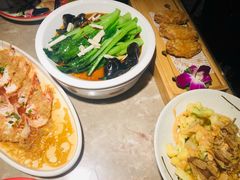 -新白鹿餐厅(金鹰新街口店)