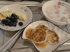 -悦芽照护月嫂+育儿嫂(杭州店)