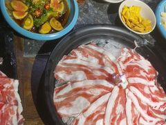 -老牌坊云南鱼豆花火锅(哈西万达店)
