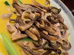 -吃饭皇帝大土家民族菜(正大广场店)