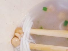 -覃肥叔桂林米粉(粮道街店)