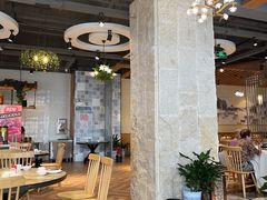 -香山湖家家宴(中山陵店)