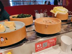 -龍歌自助小火锅(市北和达中心城店)