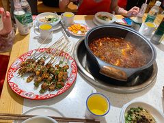 -佬缸炮江湖川菜(玉林店)