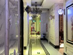 -皇马纯KTV·量贩·聚会(民治店)