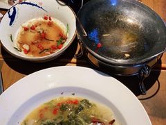 -洞庭土菜小炒馆(易发广场店)