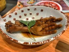 卤鸡爪-辣些鱼·眉山老坛大骨酸菜鱼(南方商城店)