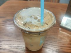 -CowCow其其·牛杂咖啡公司(六运店)
