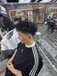 -藤野造型烫染优质