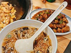 -和晟shèng铁锅炖·东北菜(南山店)