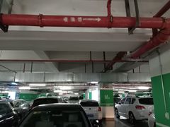 -龙湖虹桥天街-停车场