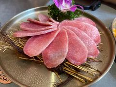 -围炉肉舍•炭烤活鳗•丹东海鲜烤肉(步行街店)