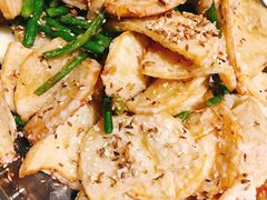 -小鱼儿海鲜港(新村十区店)