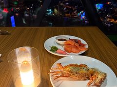 -东方明珠·空中旋转餐厅