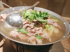 -肖四女乐山跷脚牛肉(滨江天街店)