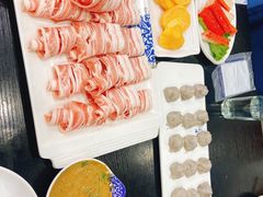 -楼外楼大刀肉传统火锅居(幸福街店)