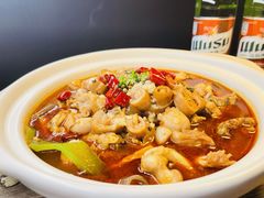 肥肠爪爪砂锅-新疆烧烤王(广灵店)