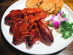 -聚汇三少·龙虾·中餐厅(莫邪路新天地店)