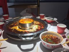 -蜀滋香鲜鱼美蛙火锅(339店)