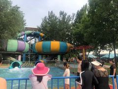 -欢乐水魔方水世界