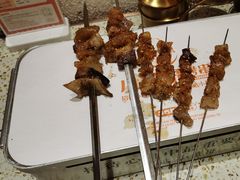 -小董哥烤串·爆汁大油边(故宫店)