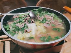 -川堂风·跷脚牛肉·乐山爆炒(宝山日月光店)