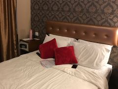 -香港华美达海景酒店