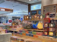 -猫的天空之城概念书店(印象城购物中心店)