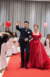 -台湾蔡美月婚纱租赁