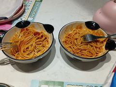 -水桶王国主题餐厅·聚会·生日派对·亲子活动·家庭套餐(亚龙湾希尔顿店)