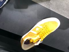 -ABC MART(心斎橋店)