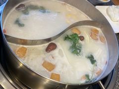 -江小渔鲜鱼火锅(辽沈二街店)