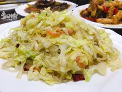 -锅贴王海鲜小馆