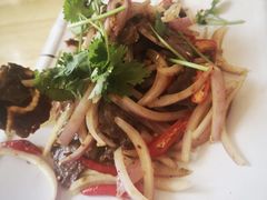 萝卜干拌牛肉-鸡毛店·川菜(双楠店)