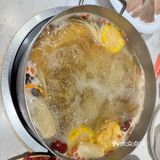 今天火锅吃撑了，超满足