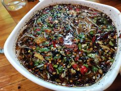 凉拌米线-玛扎烧烤私房菜