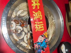 -谭鸭血老火锅(万象九宜城店)