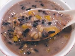 紫米燕麦杏仁露-芬芳甜品(体育东横街店)