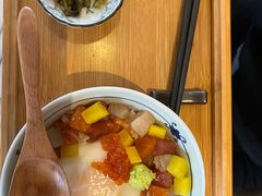 海鲜温泉蛋盖饭定食-自由之丘