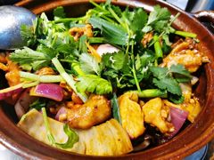 -胡须佬鸡煲四季火锅(海雅缤纷城店)