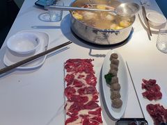 -潮牛壹号鲜牛肉火锅(世界城广场店)