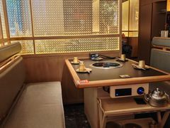-晓宇重庆火锅(西安荟聚店)
